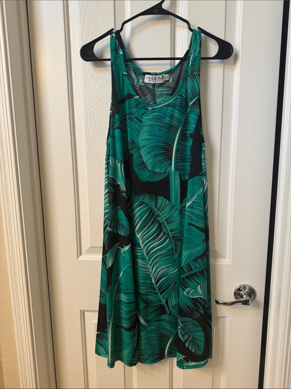 Ingear Emerald Green Tropical-Leaf Midi Dress